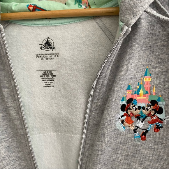 Disney Resorts Womens XL Gray Embroidered Graphic Zip up Hoodie with Drawstrings - Picture 13 of 13